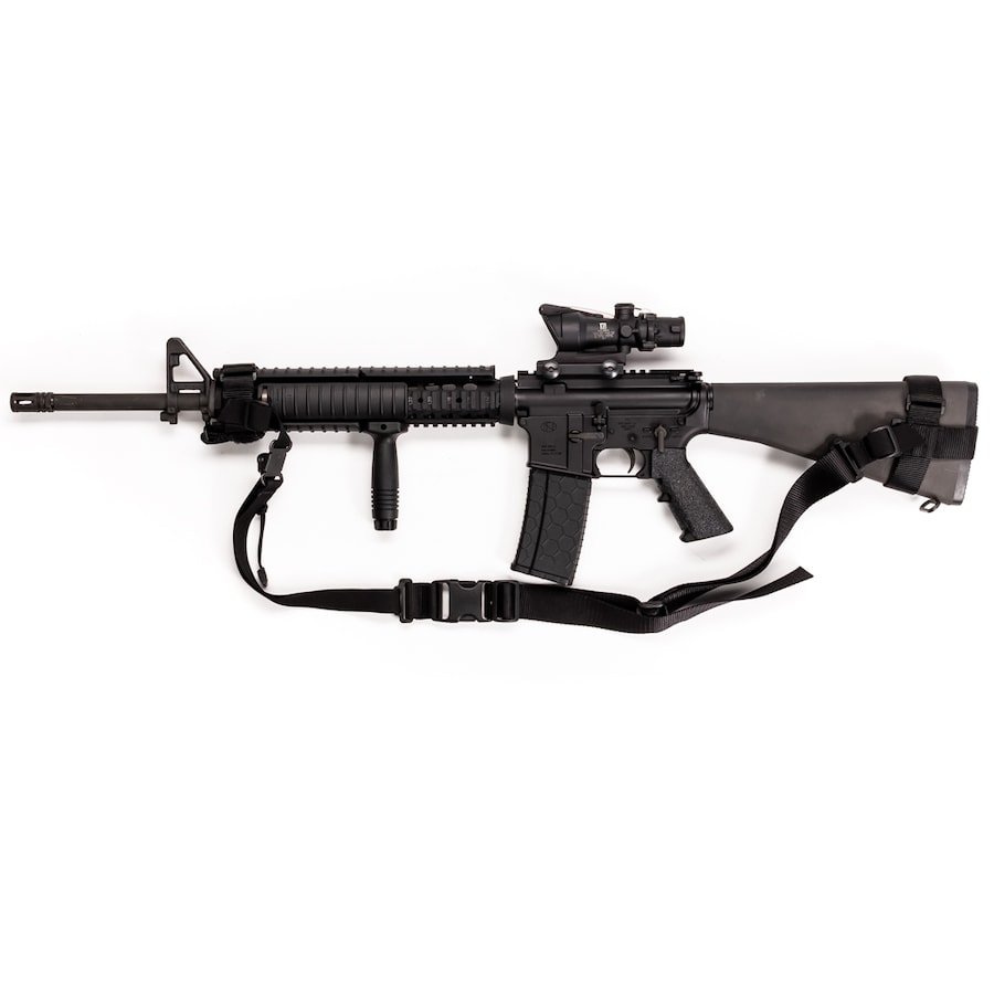 M16 RIFLE